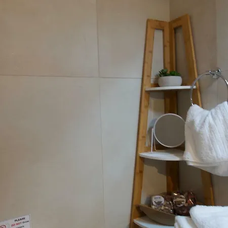 Green Olivia - Brand New, Apartment *